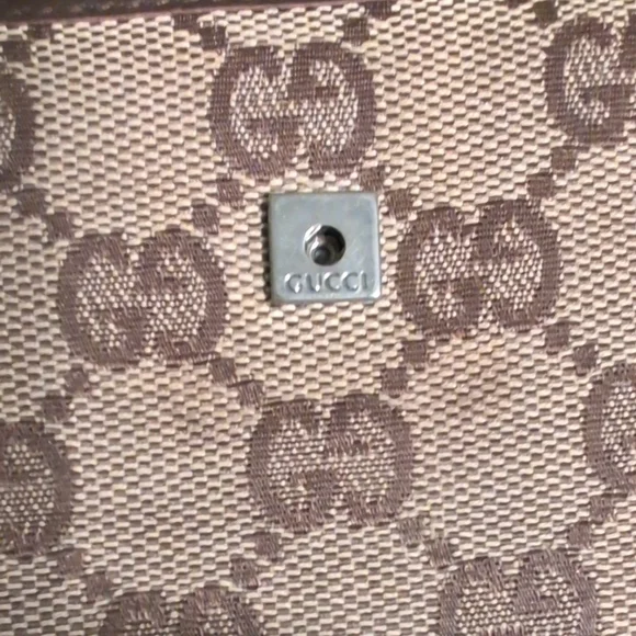 Gucci Signature Brown and Cream Clutch Vintage Italy Wallet - Picture 7 of 16
